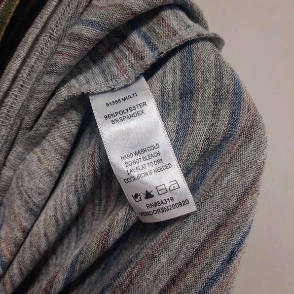 Cyrus Top - Picture 8 of 8